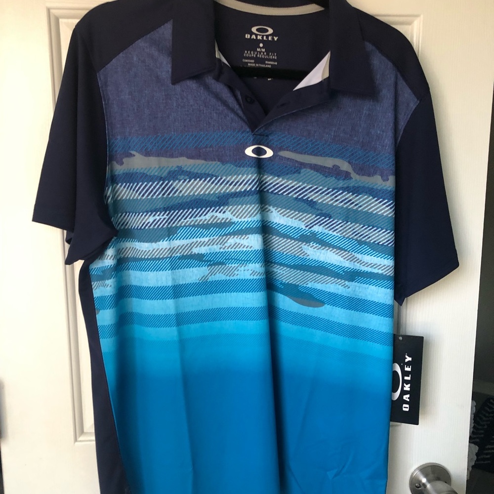 BRAND NEW Oakley Golf Polo